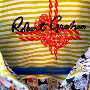 Robert Graham, short sleeve shirt, medium. $30. OBO. 100% lightweight cotton.